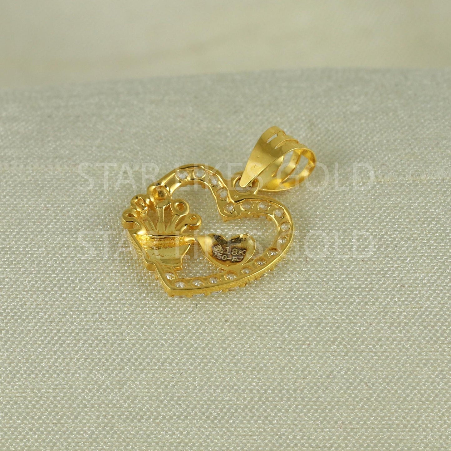 Fine Crafted Design Real 18k Gold Handmade Pendant Jewelry, B1654