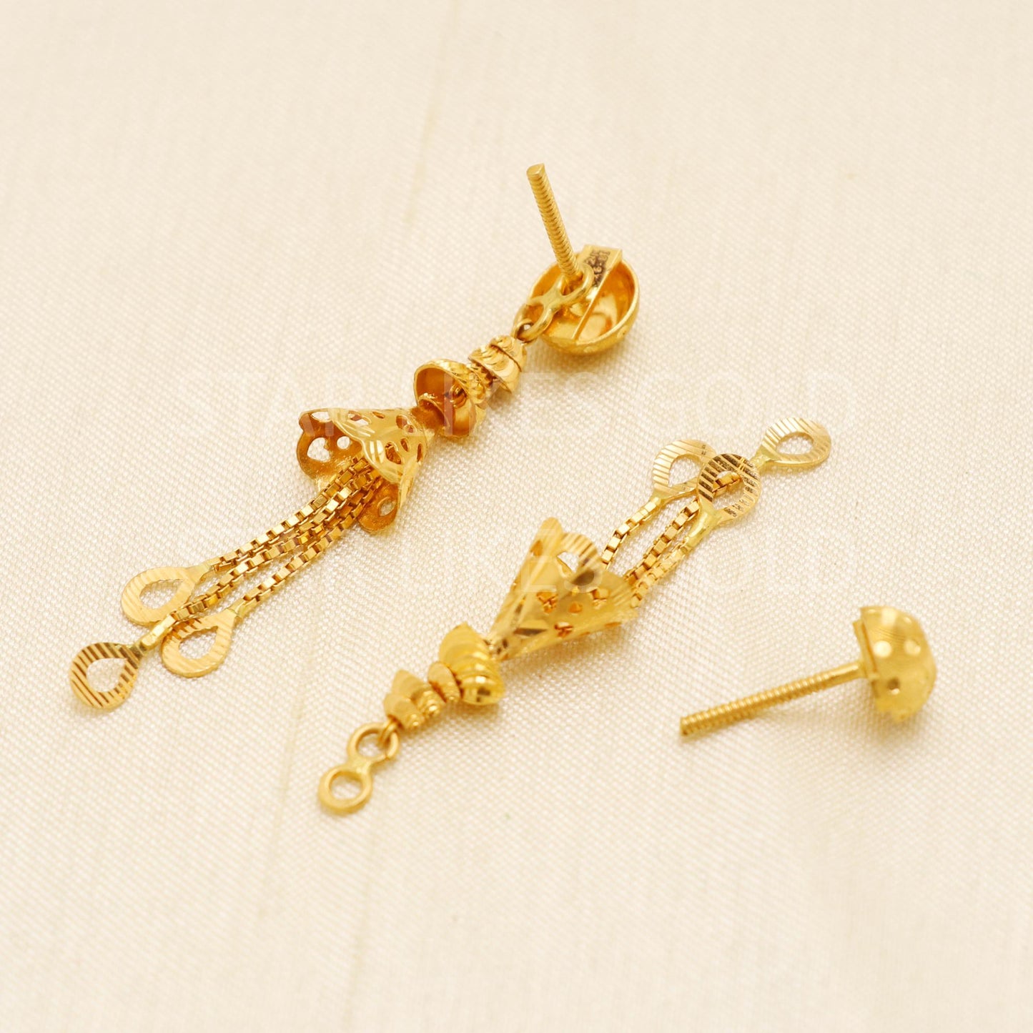 Modern Hallmark 22k Gold Tiered Jhumki Style Earrings for Bridal Wear, B1732