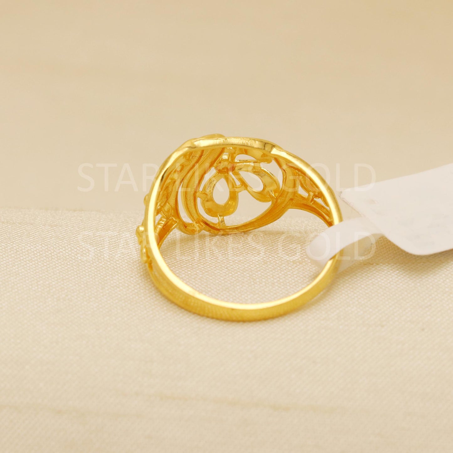 Hallmark 22k Gold Floral Swirl Ring with Elegant High-Polish Curves, B1831