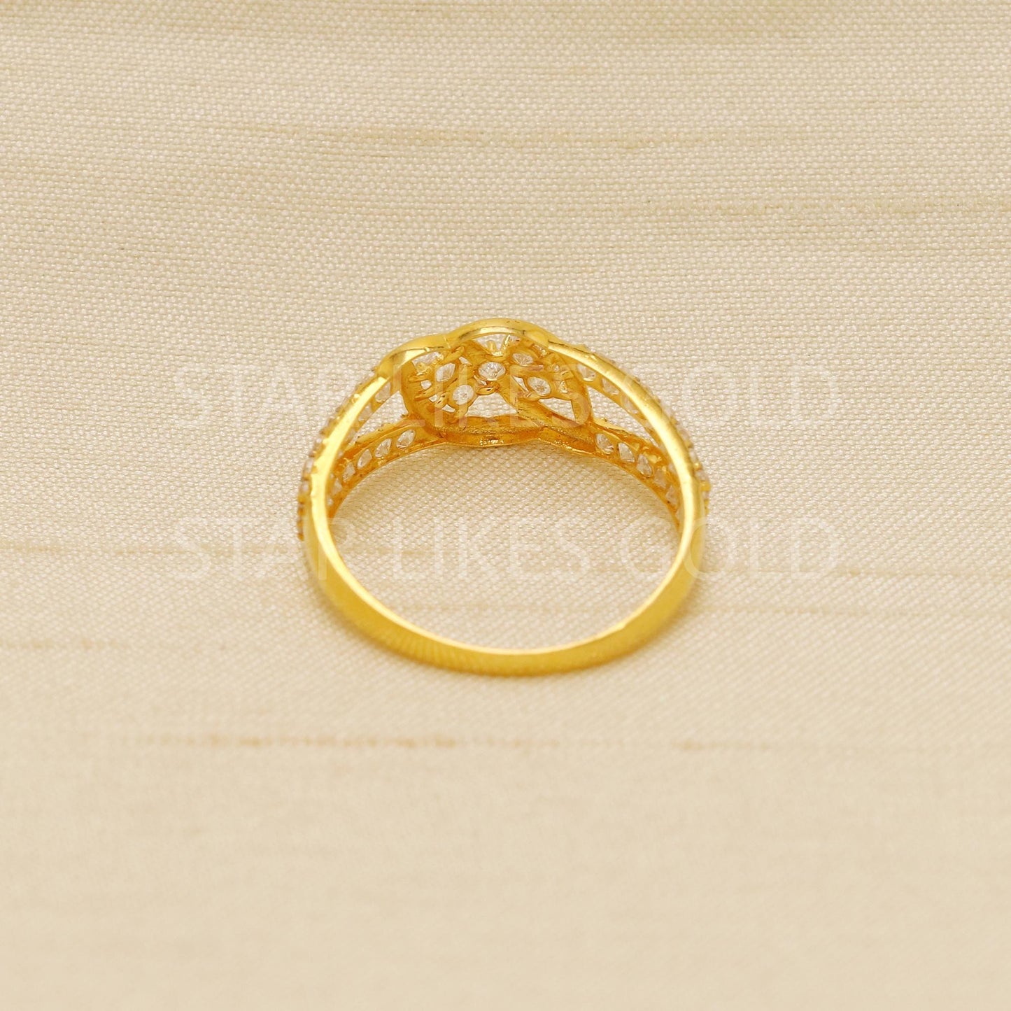 Stunning American Diamond 18 karat 18k Gold Indian Ring Jewelry for gift, Statement Gold Women Ring