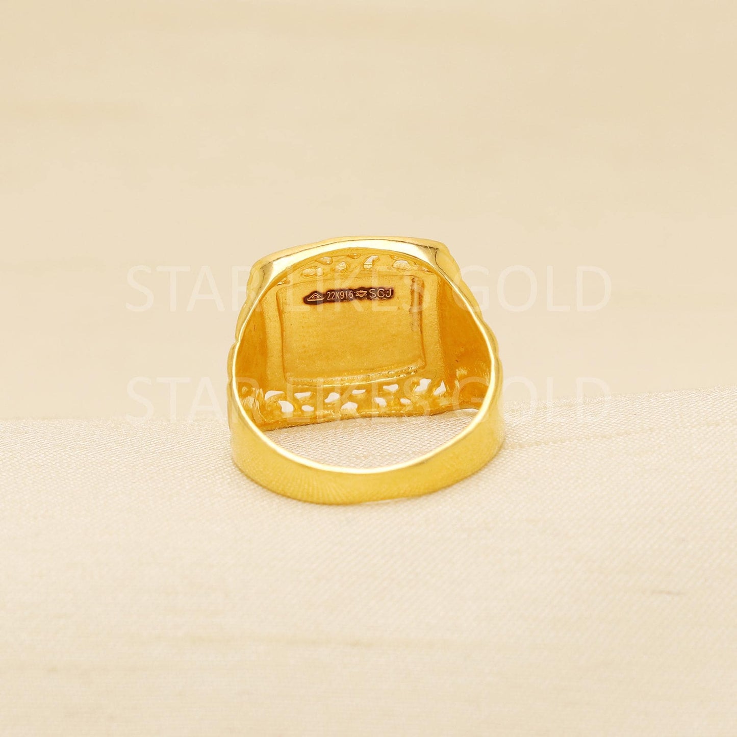 Stunning 22 karat 22k Gold Indian Ring Hand Crafted Jewelry, Audi Car Logo Style Ring, B1915