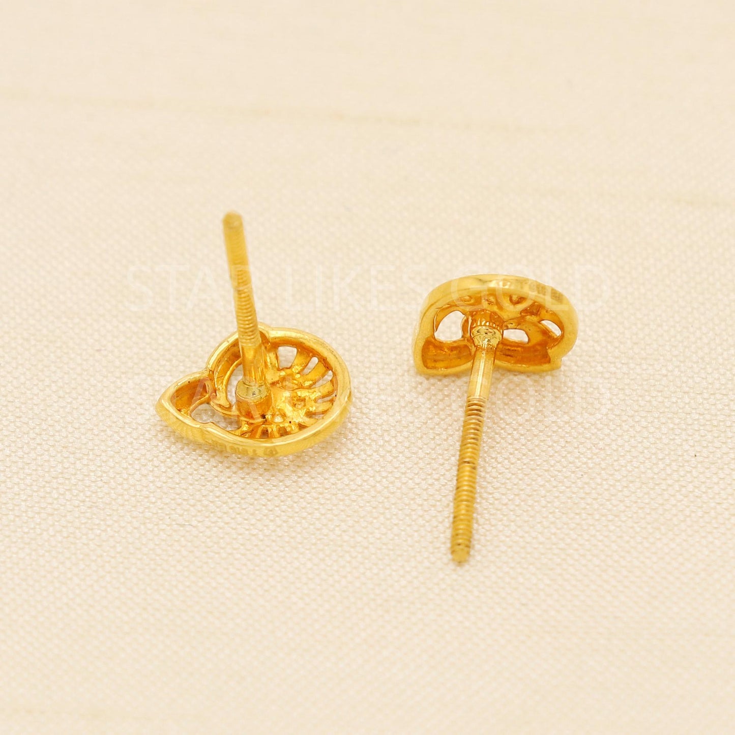 Elegant 22K Gold Floral Wheel Studs - Dual Tone Finish | Gift for Her, PR2042