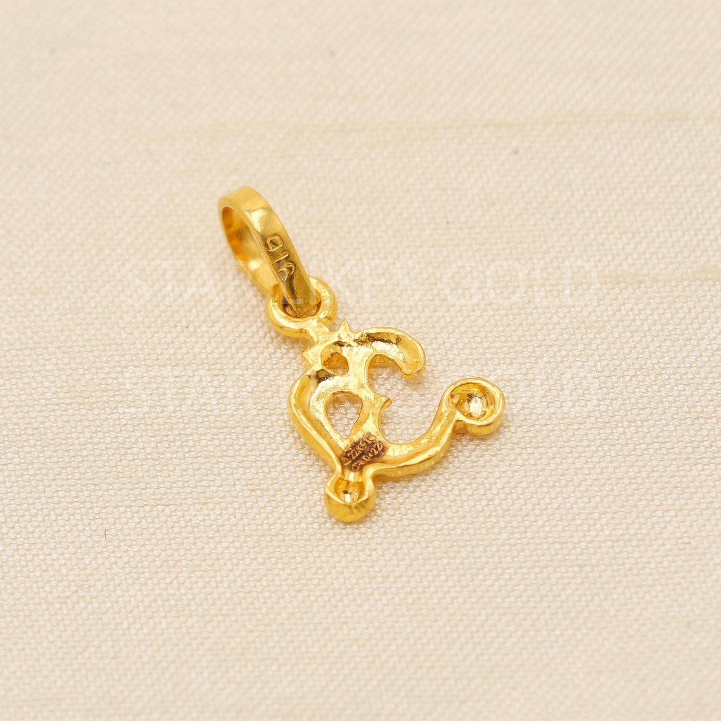 OM 22k Yellow Gold Handmade Pendant Jewelry, PR2071