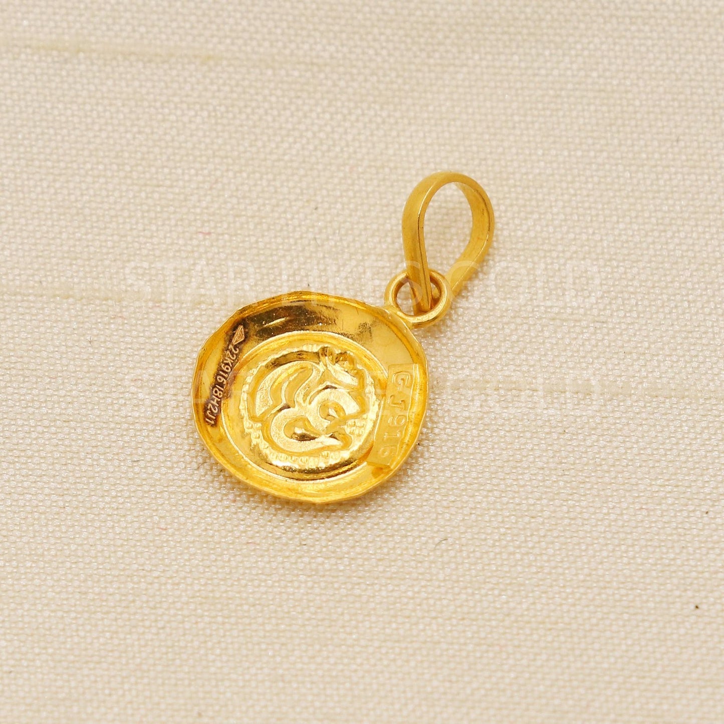 OM 22k Yellow Gold Handmade Pendant Jewelry, PR2076