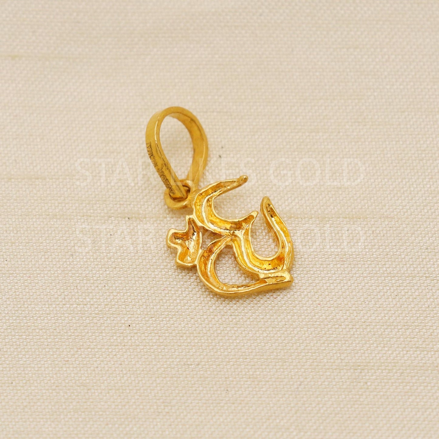 OM 22k Yellow Gold Handmade Pendant Jewelry, PR2110