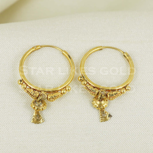 18 karat 18k gold bali hoop earrings B1111