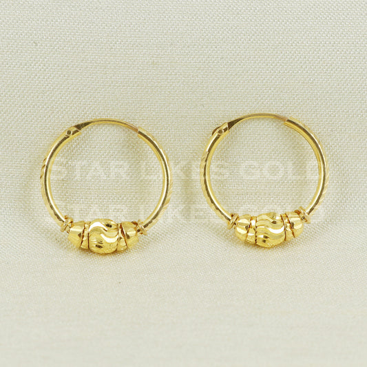 18 karat 18k gold bali hoop earrings B1119