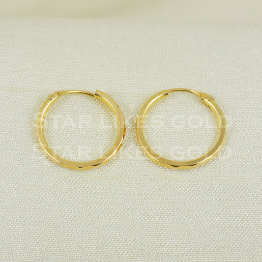 18 karat 18k gold bali hoop earrings B1128