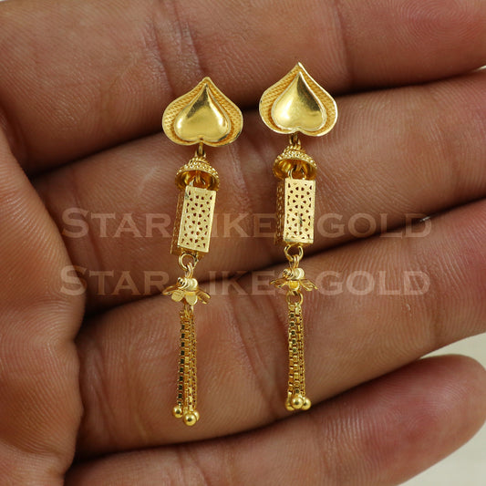 18 karat 18k gold dangle earrings jewelry B1159