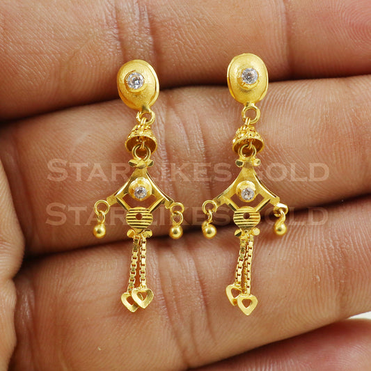 18 karat 18k gold dangle earrings jewelry B1167