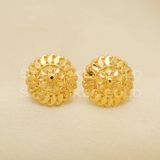 18 karat 18k gold stud earrings jewelry, B1187