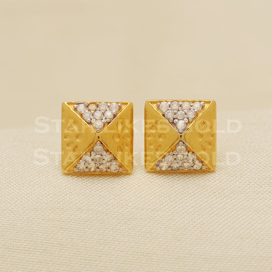 18 karat 18k gold stud earrings jewelry, B1190