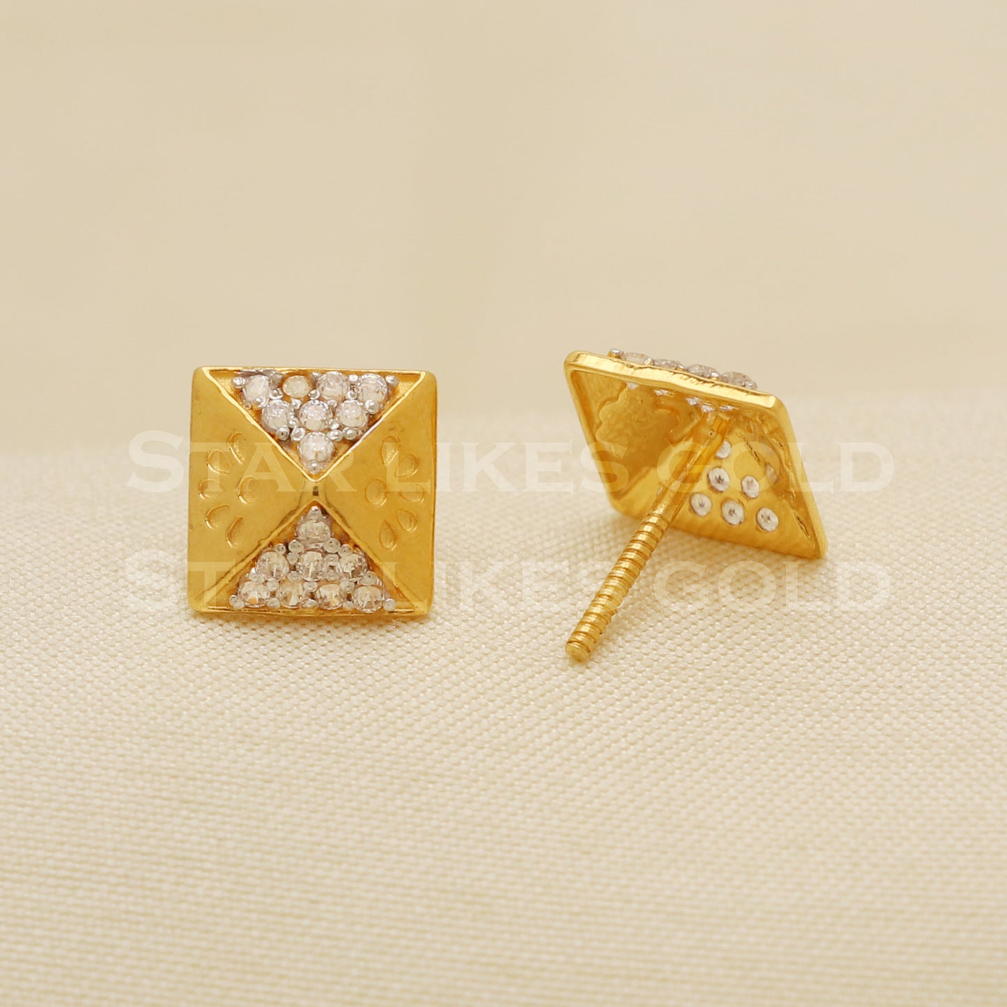 18 karat 18k gold stud earrings jewelry, B1190