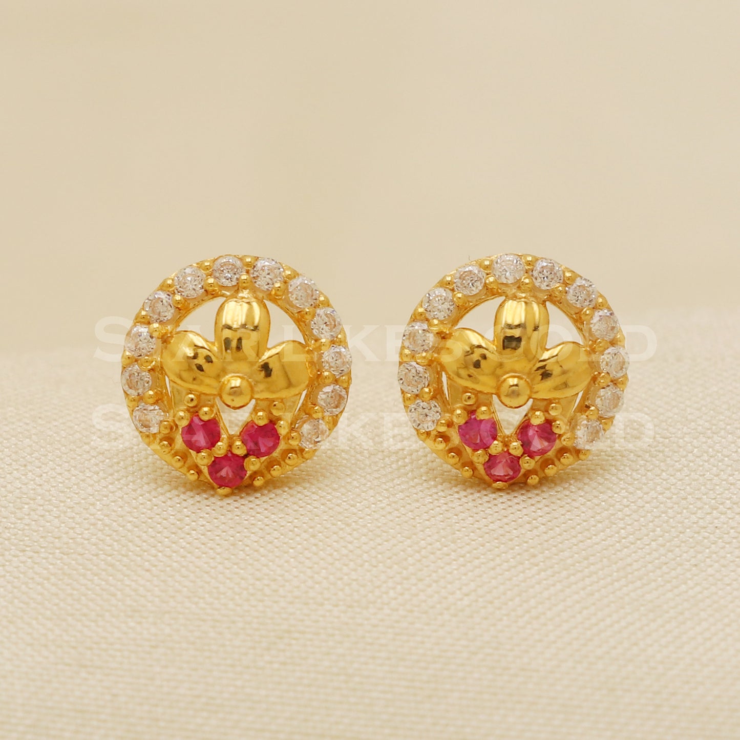 18 karat 18k gold stud earrings jewelry, B1193