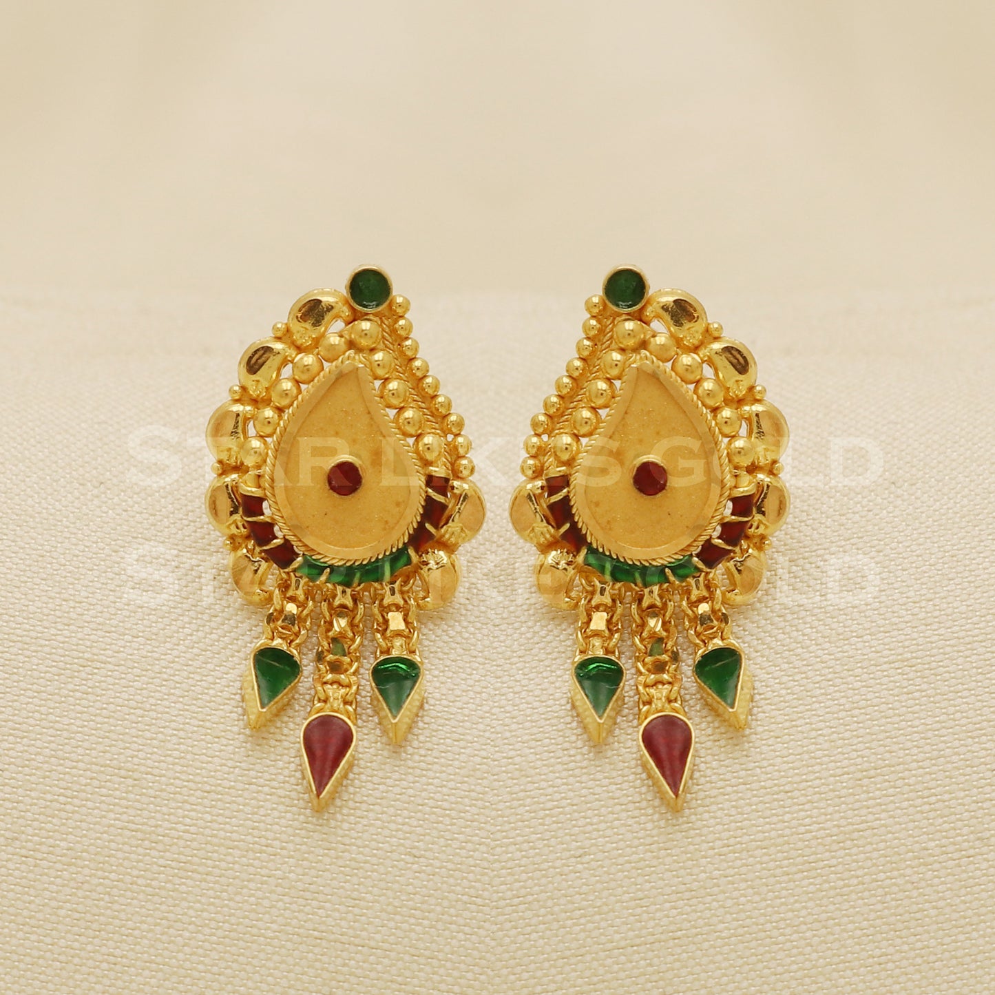 18 karat 18k gold stud earrings jewelry, B1206