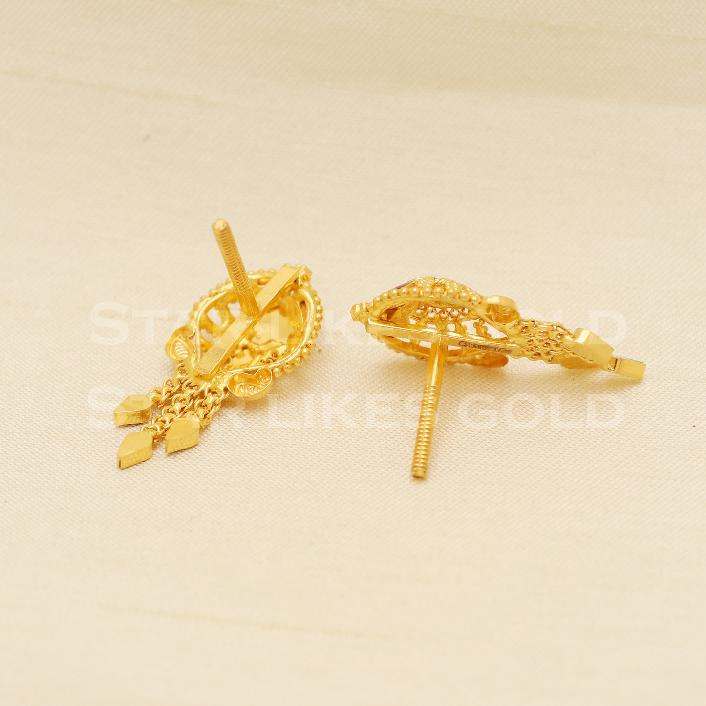 22 karat 22k gold stud earrings jewelry, B1213