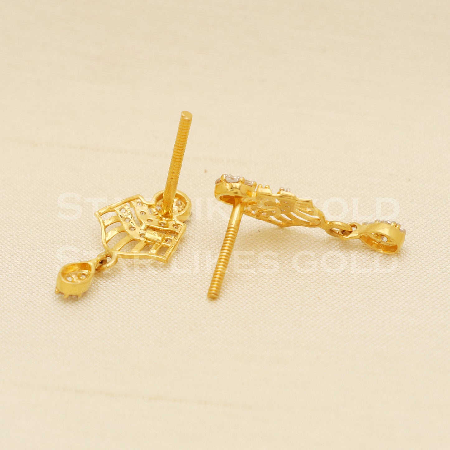 22 karat 22k gold stud earrings jewelry, B1215