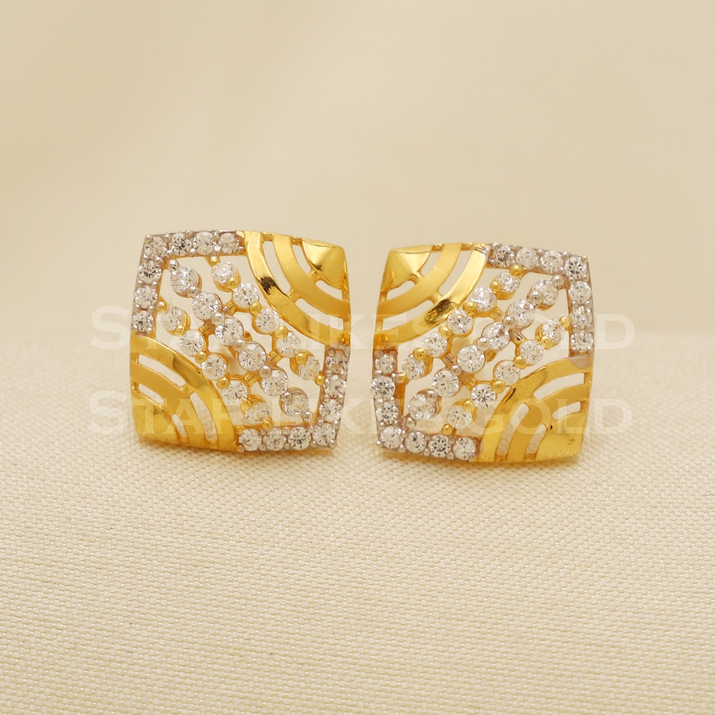 22 karat 22k gold stud earrings jewelry, B1216