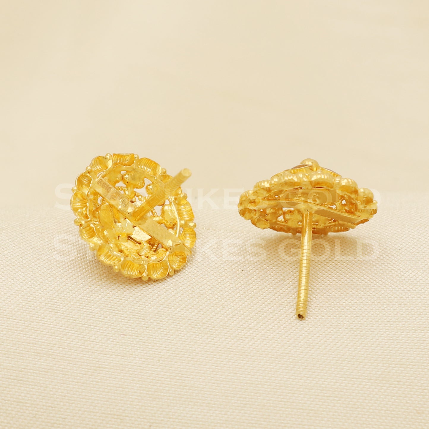 22 karat 22k gold stud earrings jewelry, B1221