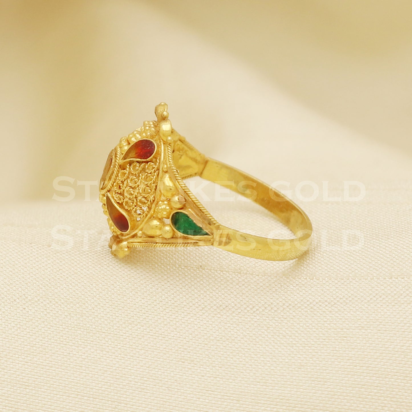 18 karat 18k gold Handmade Ring jewelry, B1263