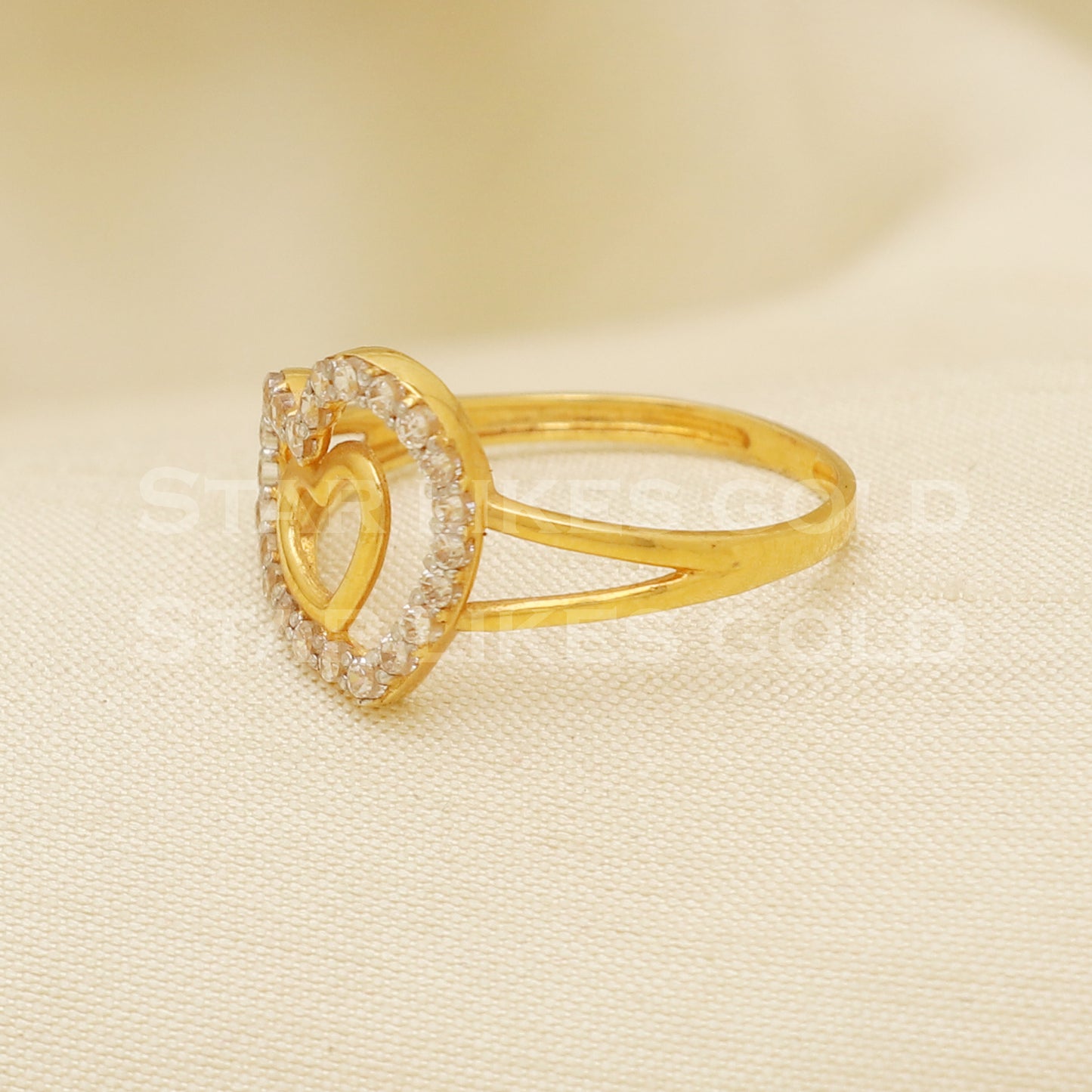 18 karat 18k gold Handmade Ring jewelry, B1277