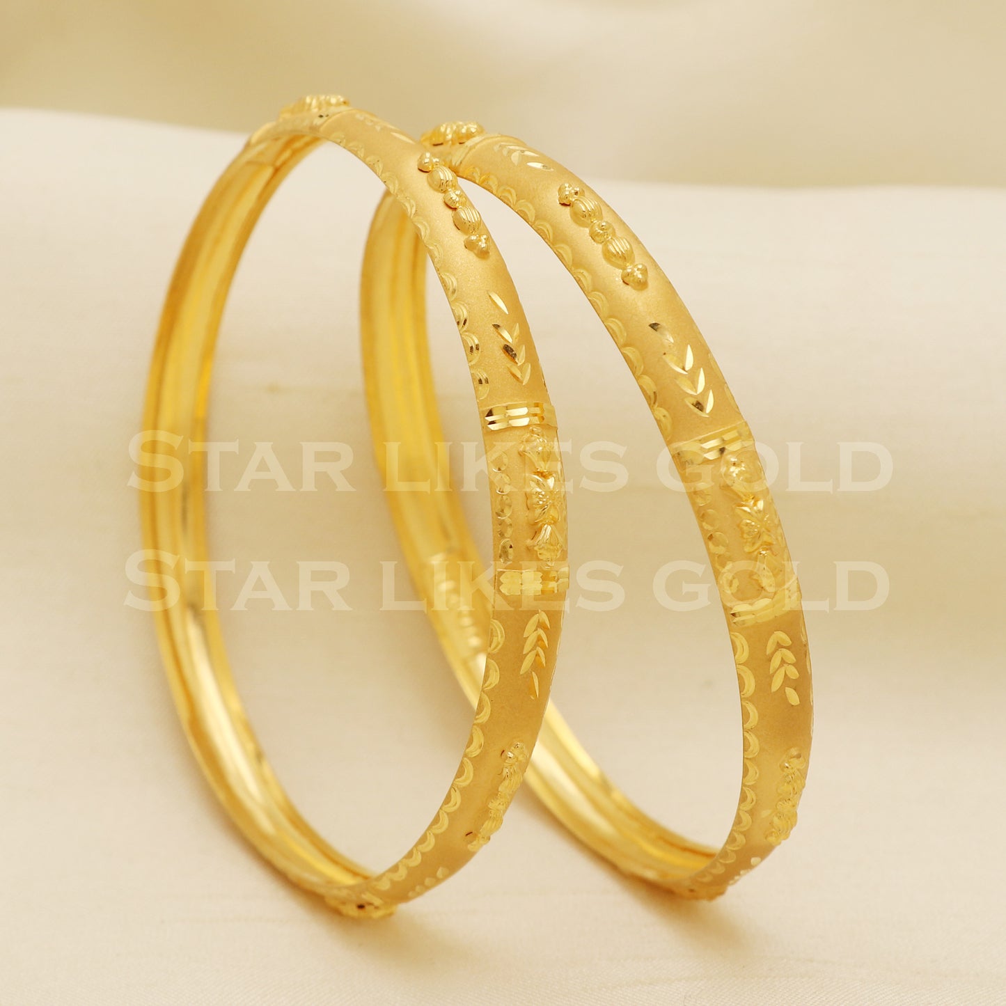 22 karat 22k gold Handmade Bangle Bracelet jewelry, Antique Vintage Jewelry, B1319