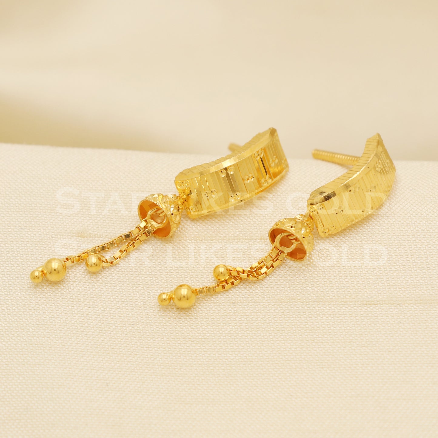 18 karat 18k gold dangle stud earrings jewelry, B1340
