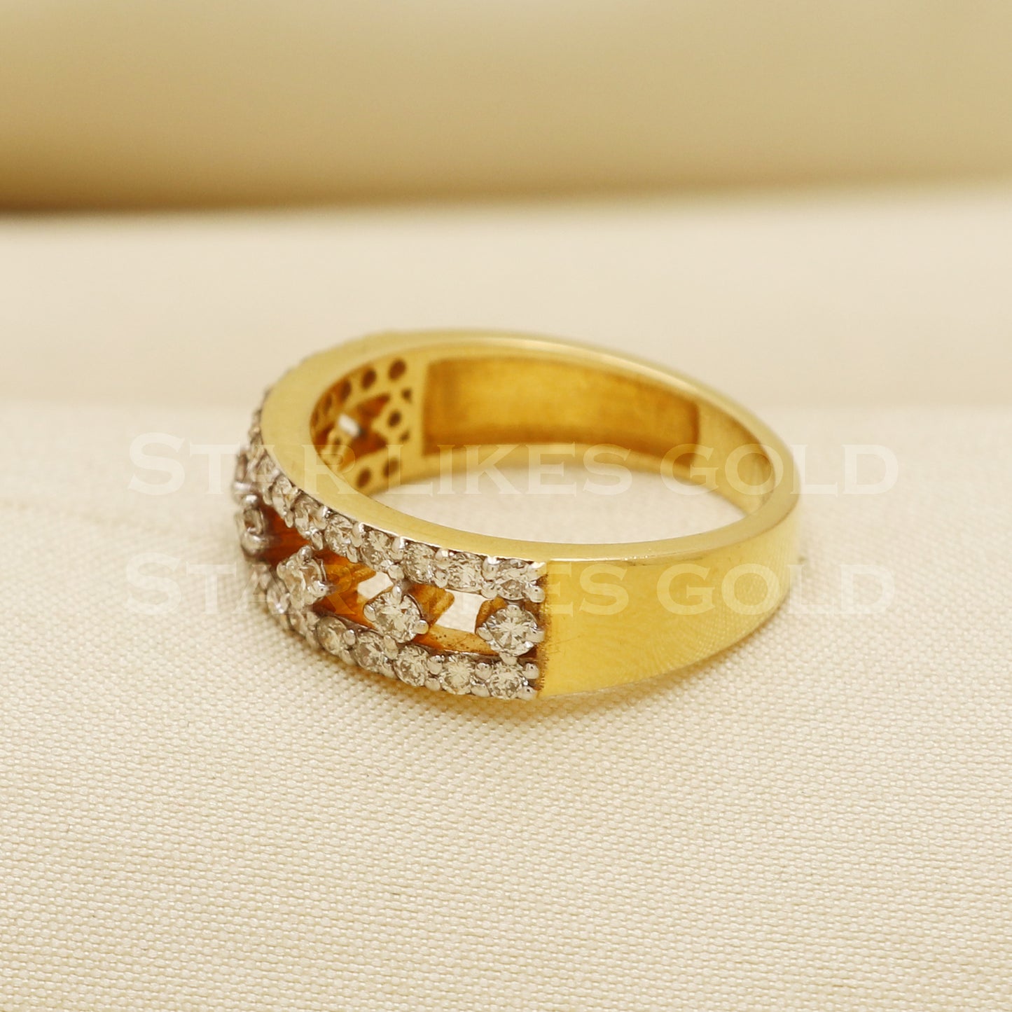 Handmade Natural Diamond Ring from India,18K gold Wt 4.81g, Diamond 0.74cts, Ring Size US All, width 6mm, PR1014