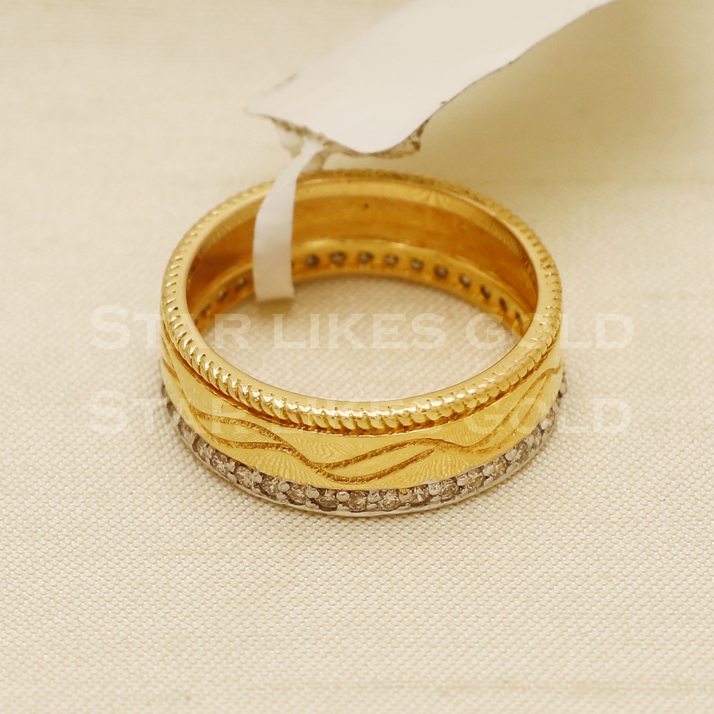Handmade Natural Diamond Ring from India,18K gold Wt 4.13g, Diamond 0.43cts, Ring Size US All, width 6mm, PR1023