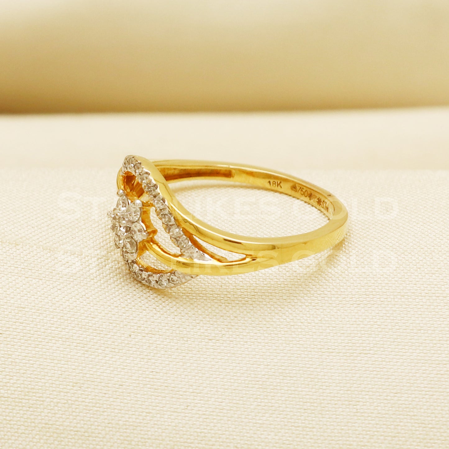 Handmade Natural Diamond Ring from India,18K gold Wt 2.57g, Diamond 0.24cts, Ring Size US All, width 9mm, PR1030