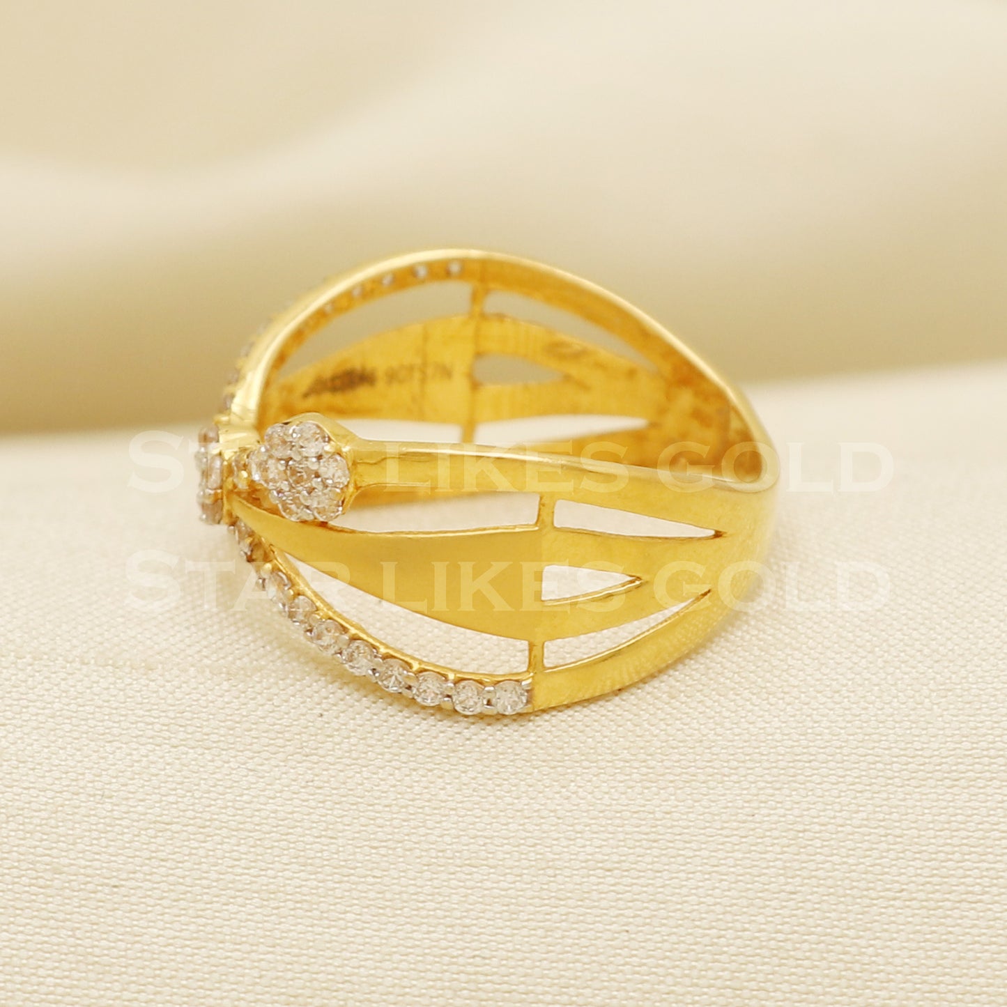 Stunning 22 karat 22k Gold Ring Jewelry, PR1078