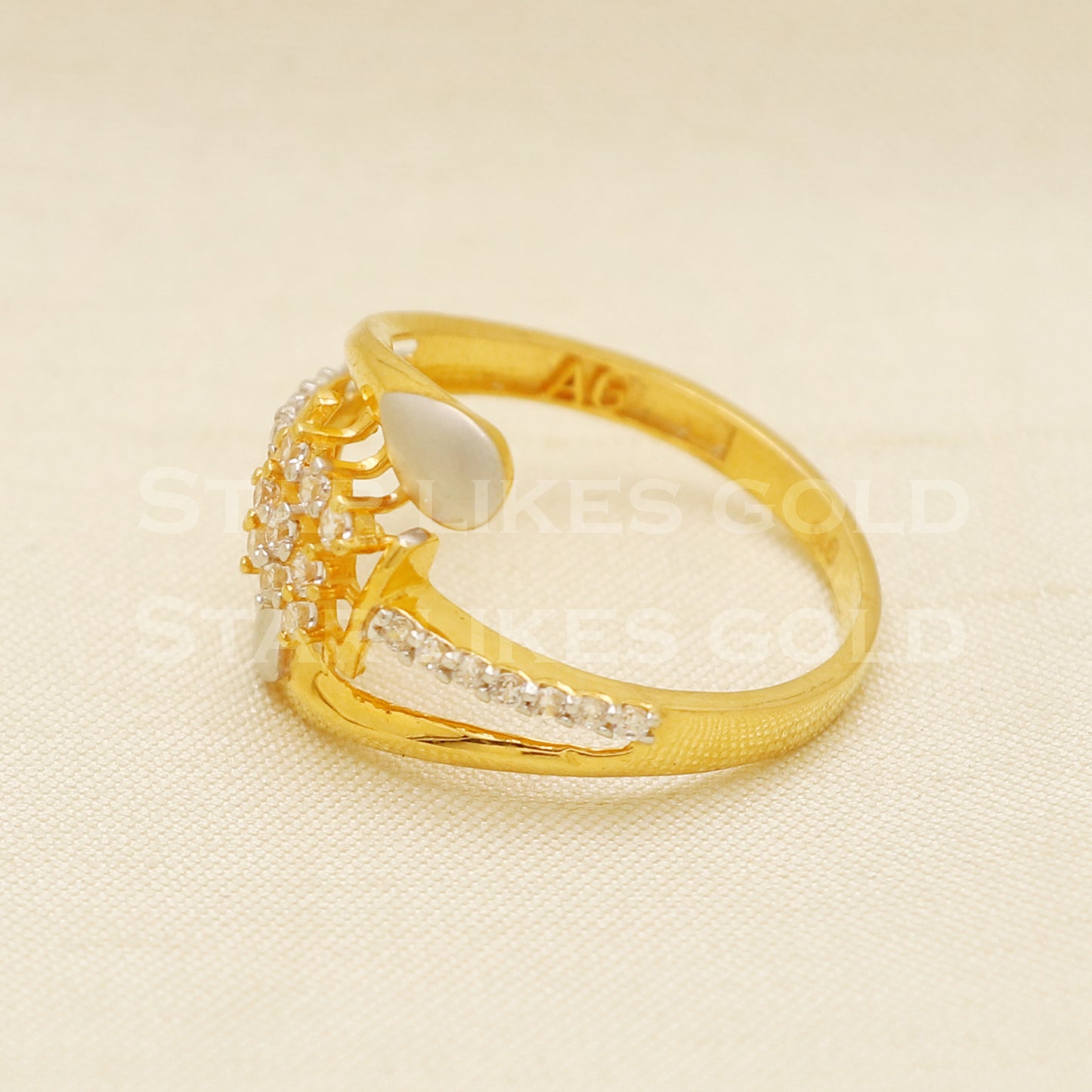 Stunning 22 karat 22k Gold Ring Jewelry, PR1085