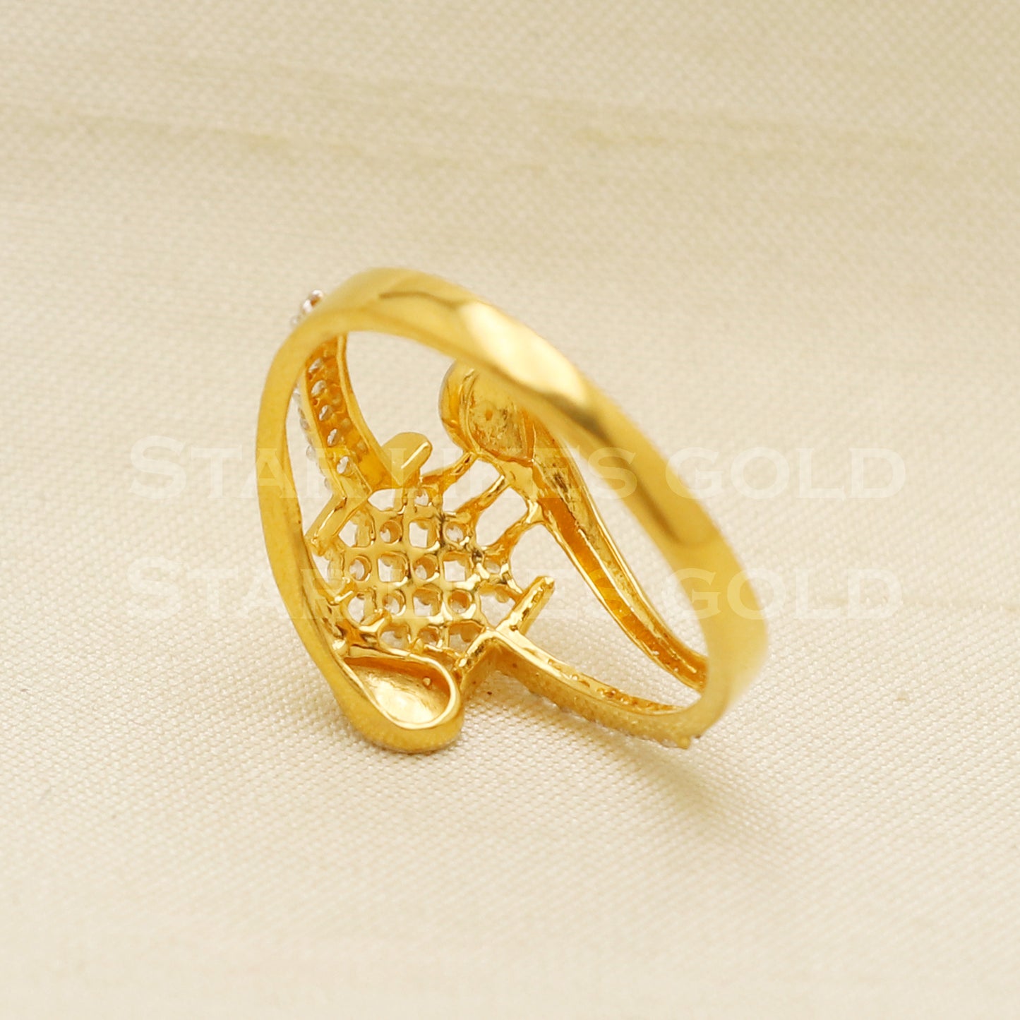 Stunning 22 karat 22k Gold Ring Jewelry, PR1085