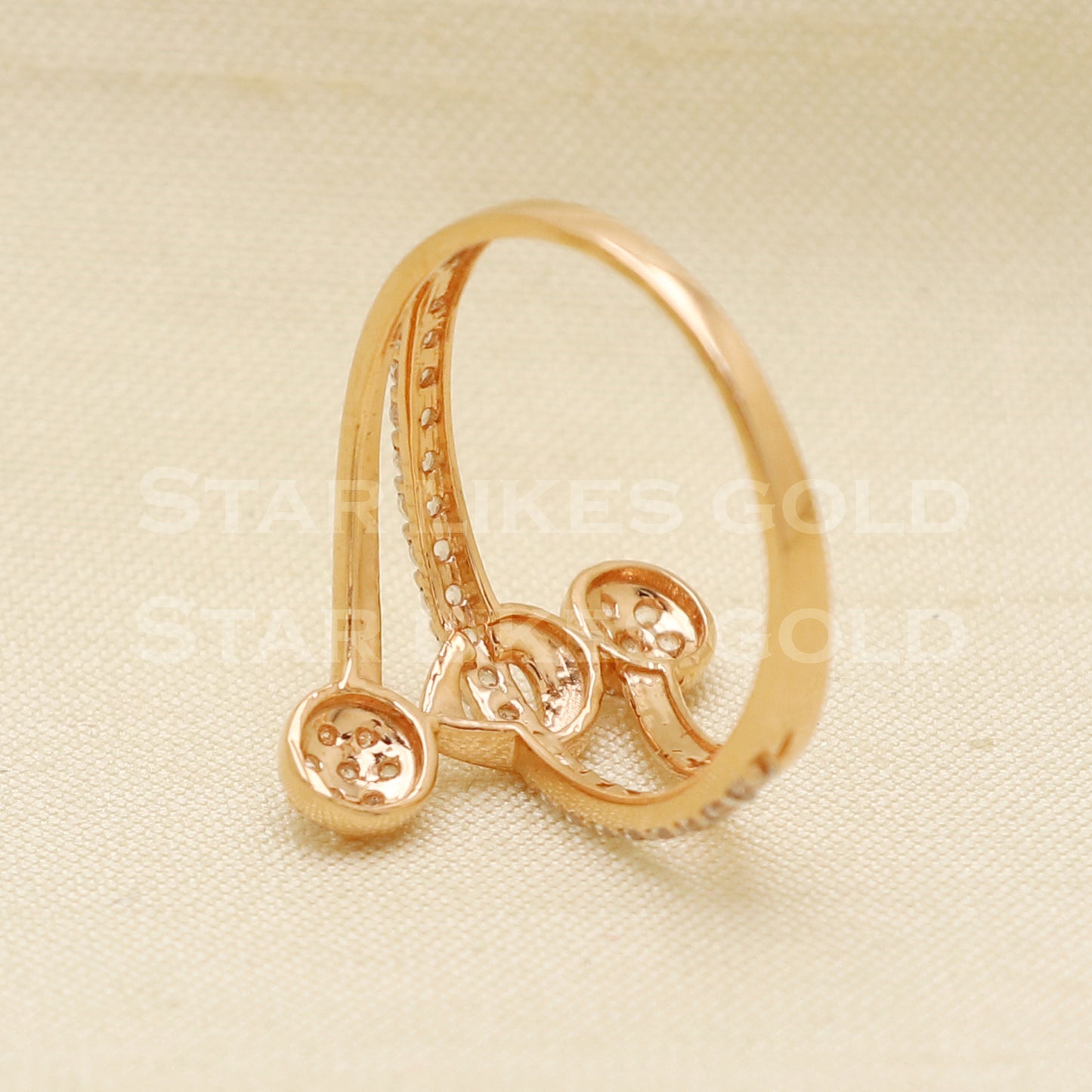 Stunning 18 karat 18k Gold Band Ring Jewelry, PR1093