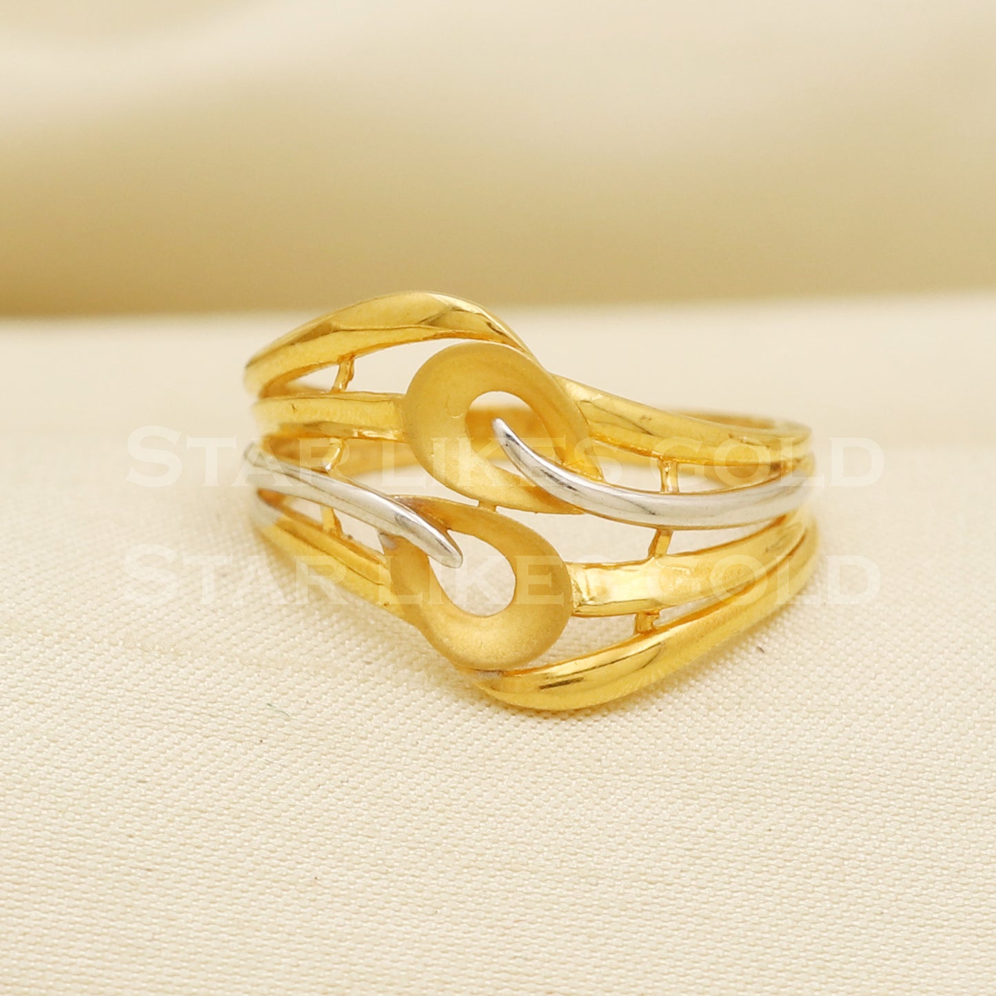 Stunning 22 karat 22k Gold Ring Jewelry, PR1096