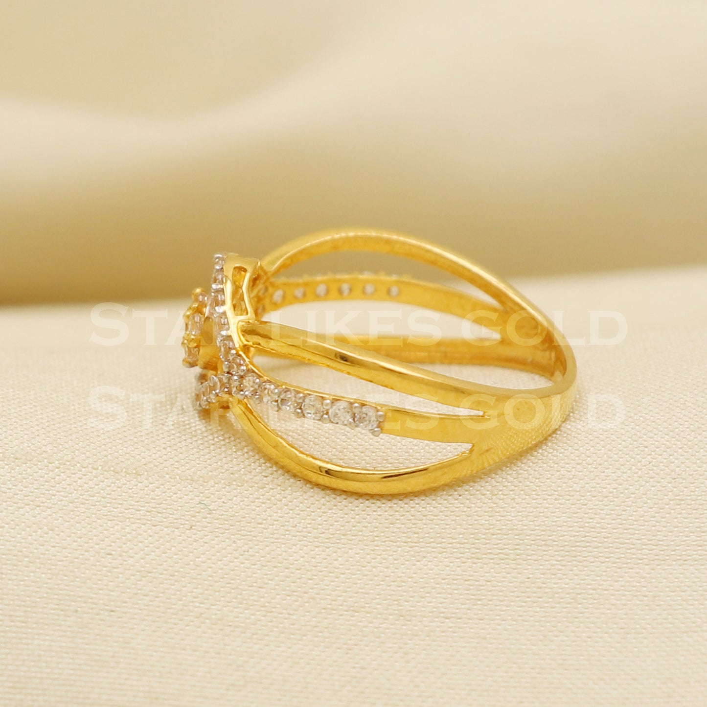 Stunning 22 karat 22k Gold Ring Jewelry, PR1099