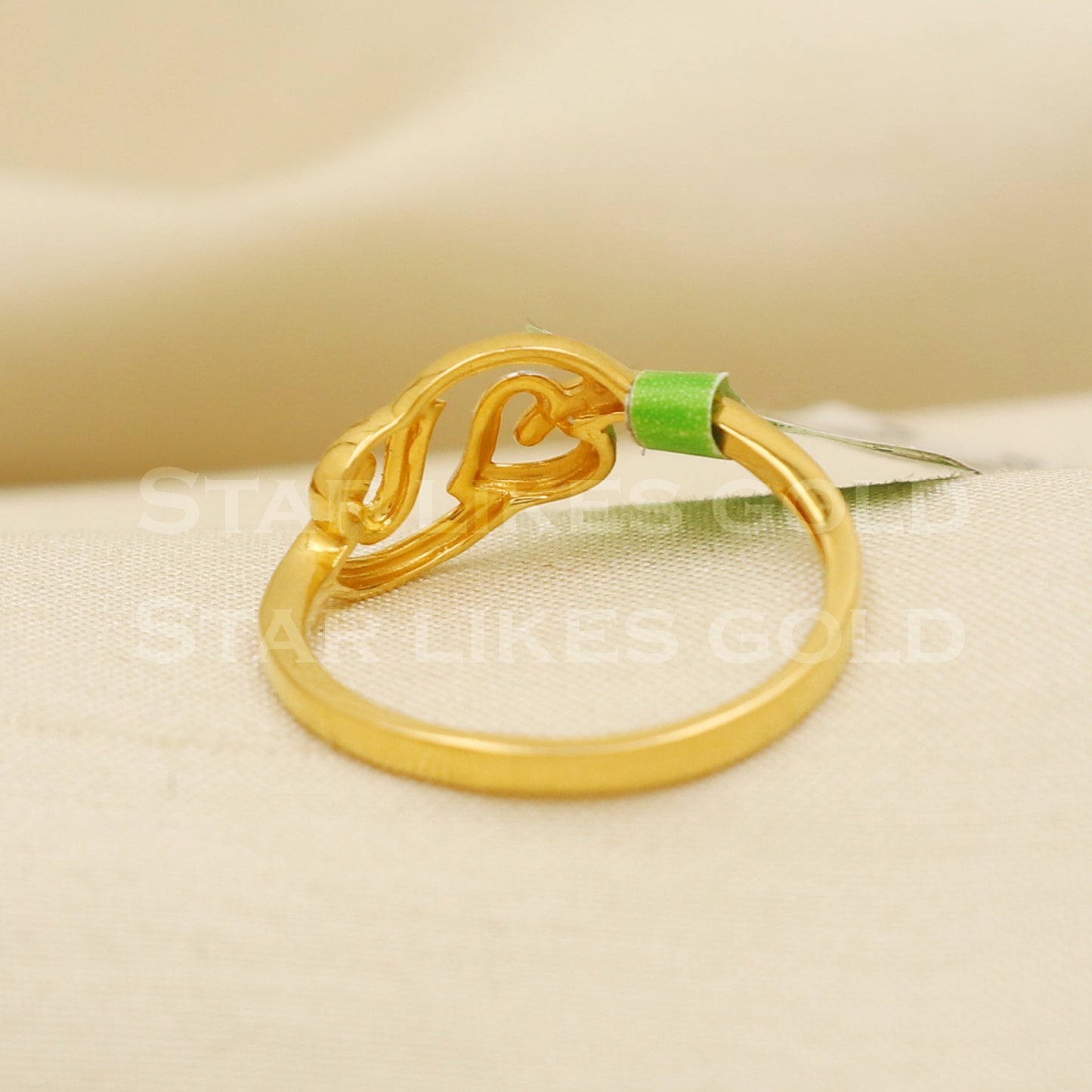 Stunning 22 karat 22k Gold Ring Jewelry, PR1100