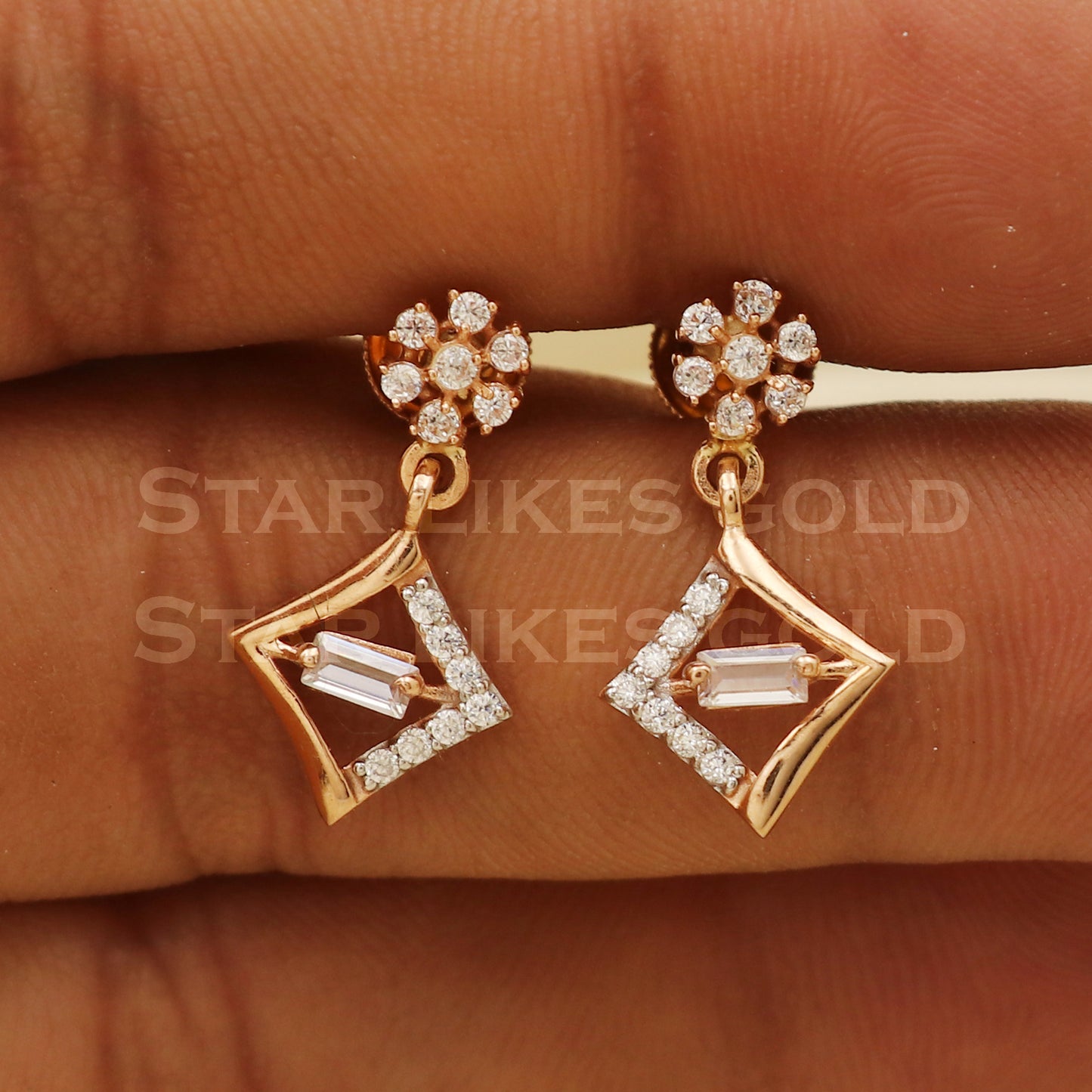 Zircons 18k 18 karat gold stud earrings jewelry, PR1110