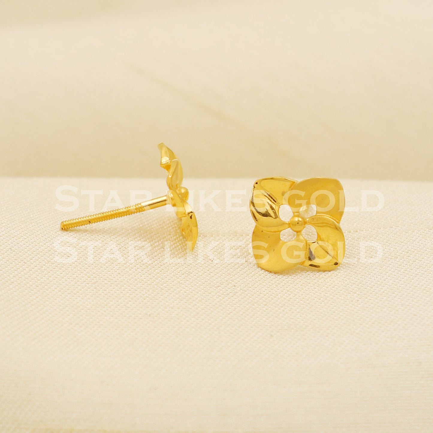 Lovely 18k 18 karat gold stud handmade earrings, PR1289