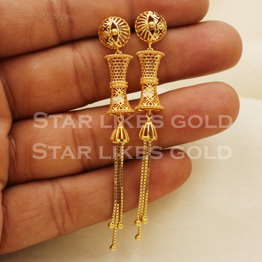 Stunning 18k 18 karat gold dangle earrings, PR1296