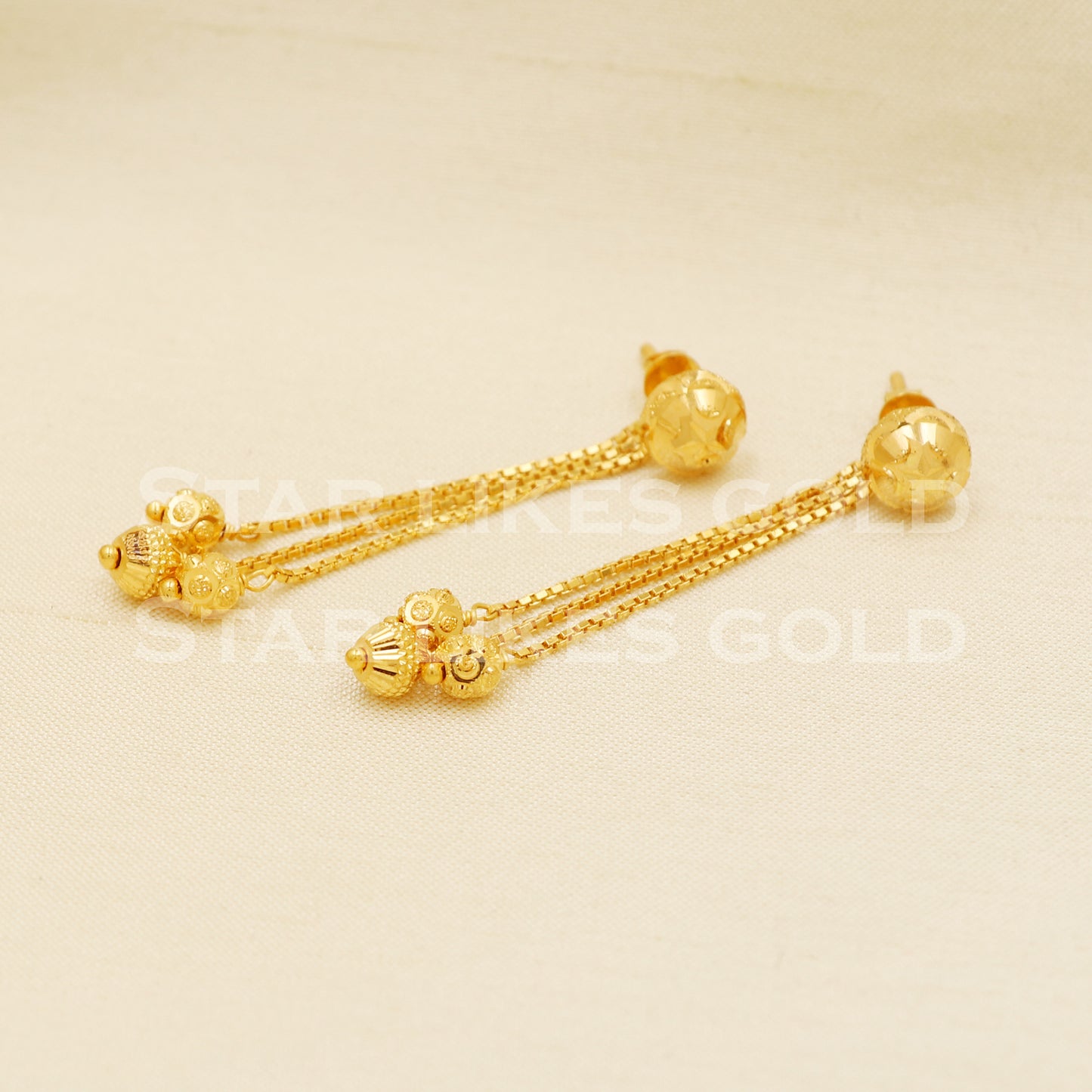 Stunning 22k 22 karat gold dangle earrings, PR1298