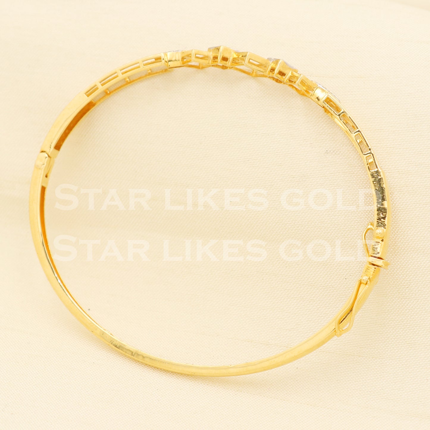 18 karat 18k gold bangle bracelet jewelry, PR1391