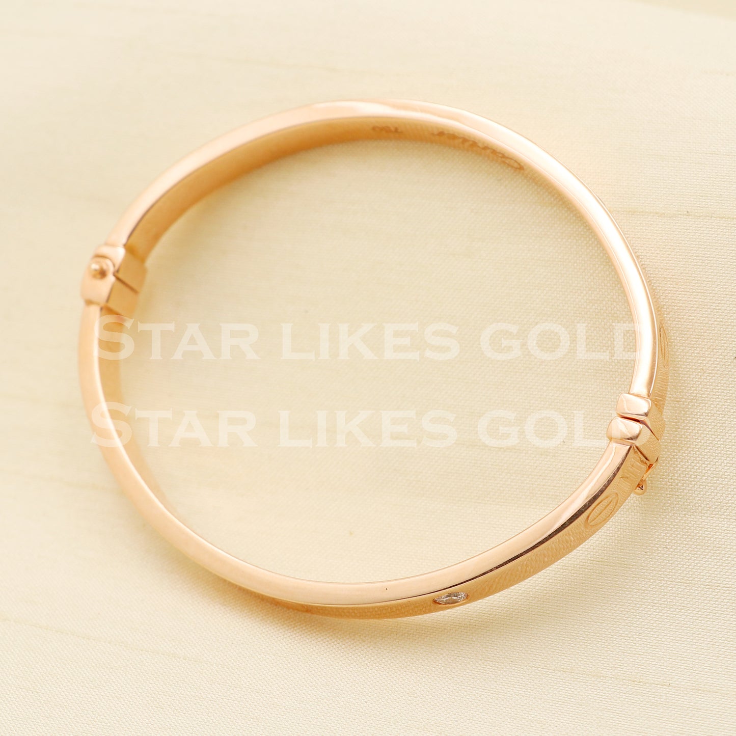 18 karat 18k gold bangle bracelet jewelry, PR1402