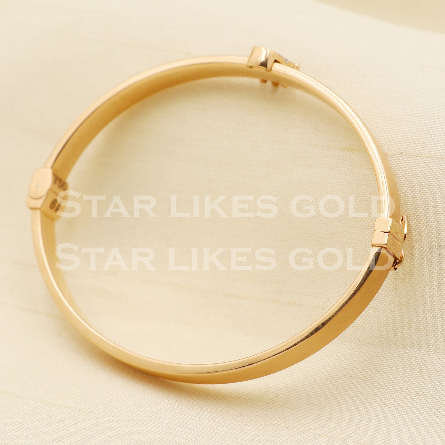 18 karat 18k gold bangle bracelet jewelry, PR1406