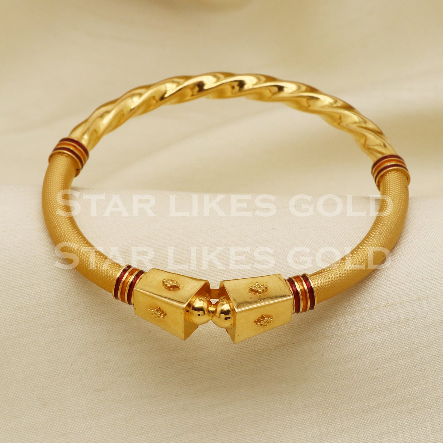 22 karat 22k gold Handmade Bangle Bracelet jewelry, PR1487