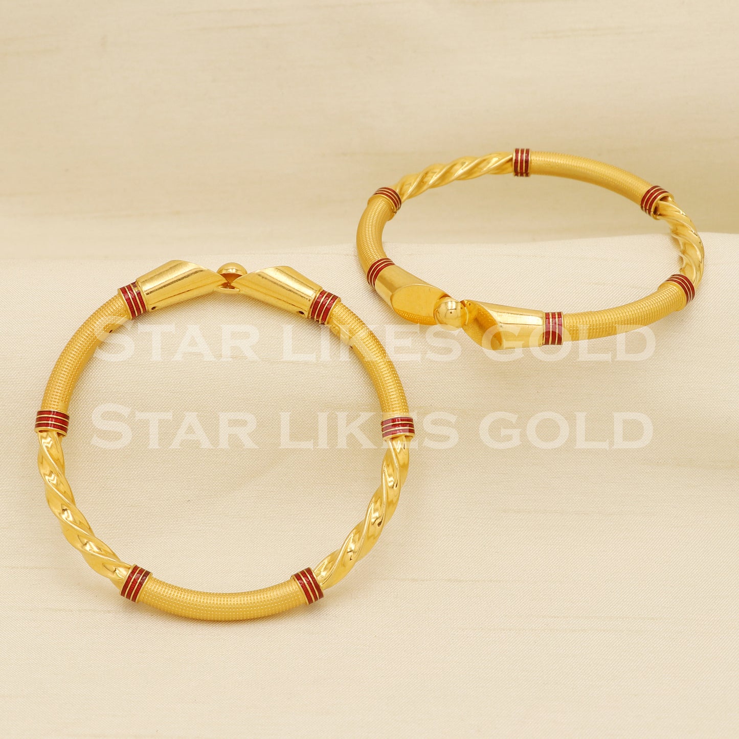 Indian 22 karat 22k gold Handmade Bangle Bracelet Pair jewelry, PR1503