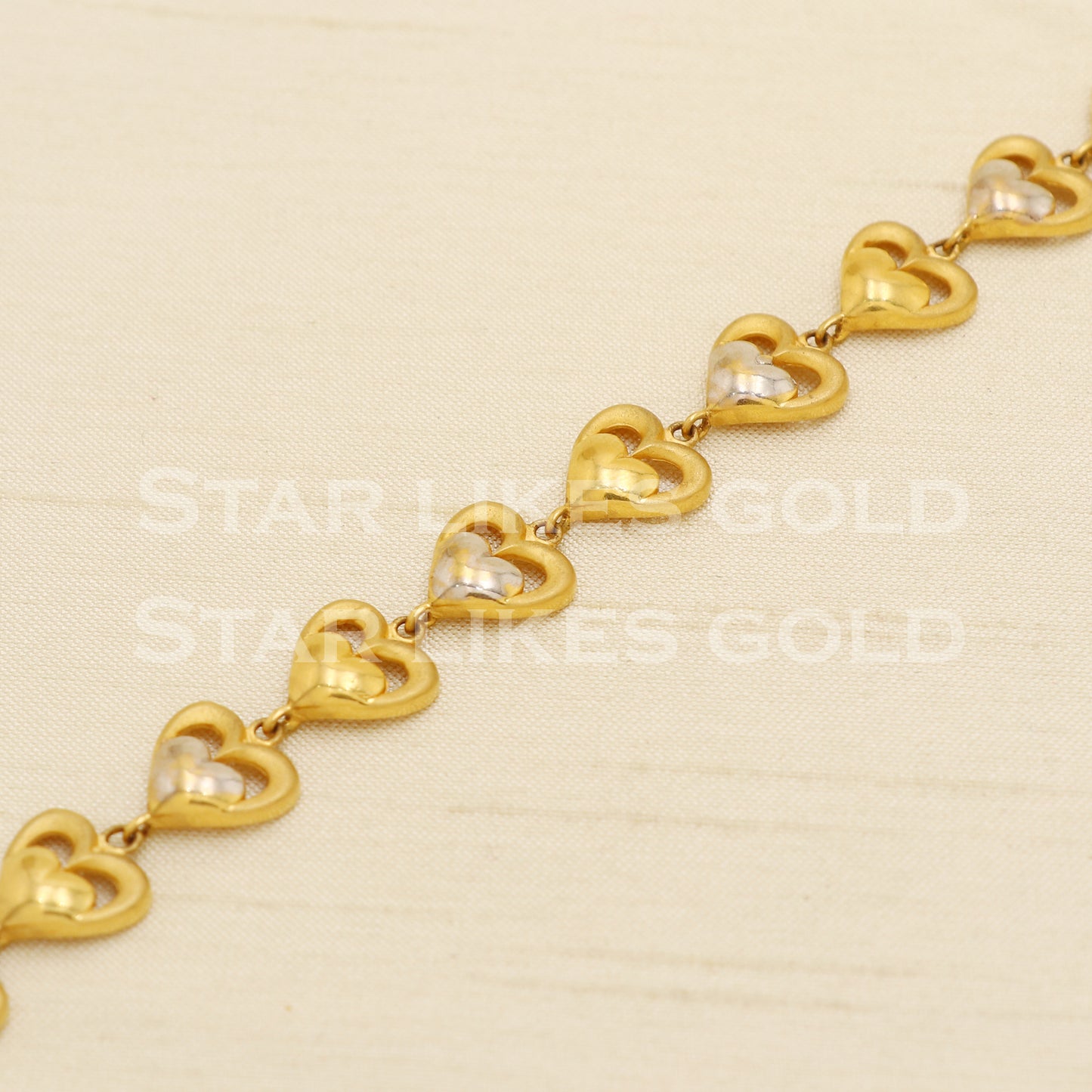 Heart - 22 karat 22k gold Women Bracelet jewelry, PR1536