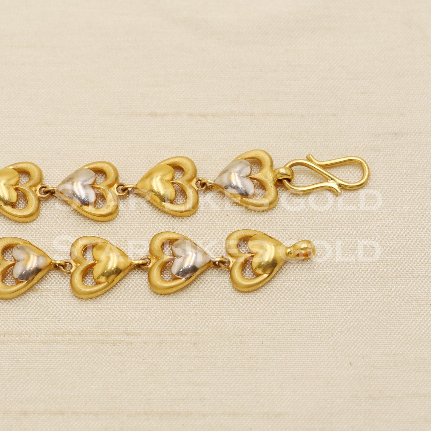 Heart - 22 karat 22k gold Women Bracelet jewelry, PR1536