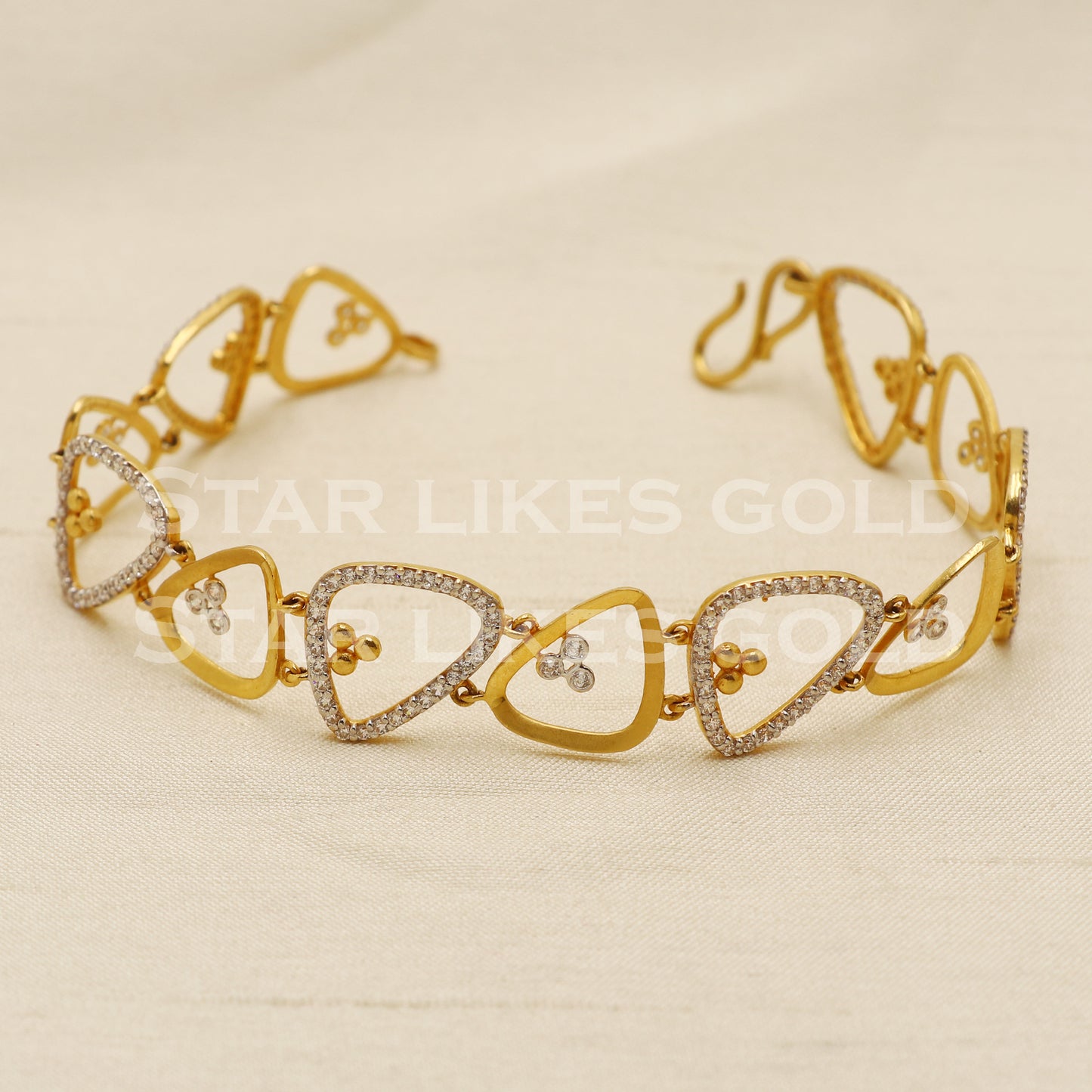 22 karat 22k gold Zircons Women Bracelet jewelry, PR1541