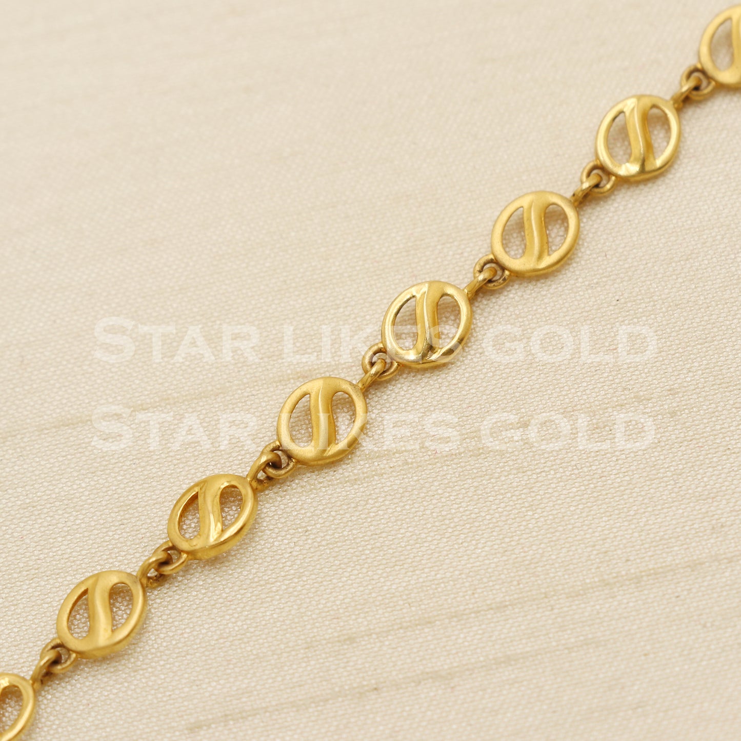 Hallmarked 22 karat 22k gold Women Bracelet jewelry, PR1543